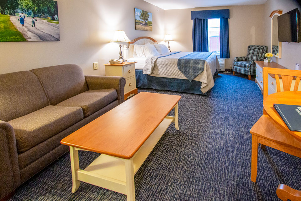 Shipshewana Hotel Room Picture